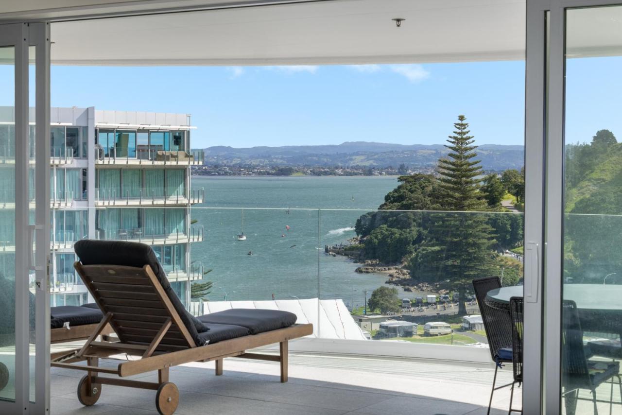 Oceanside Apartment With Iconic Views Mount Maunganui Extérieur photo