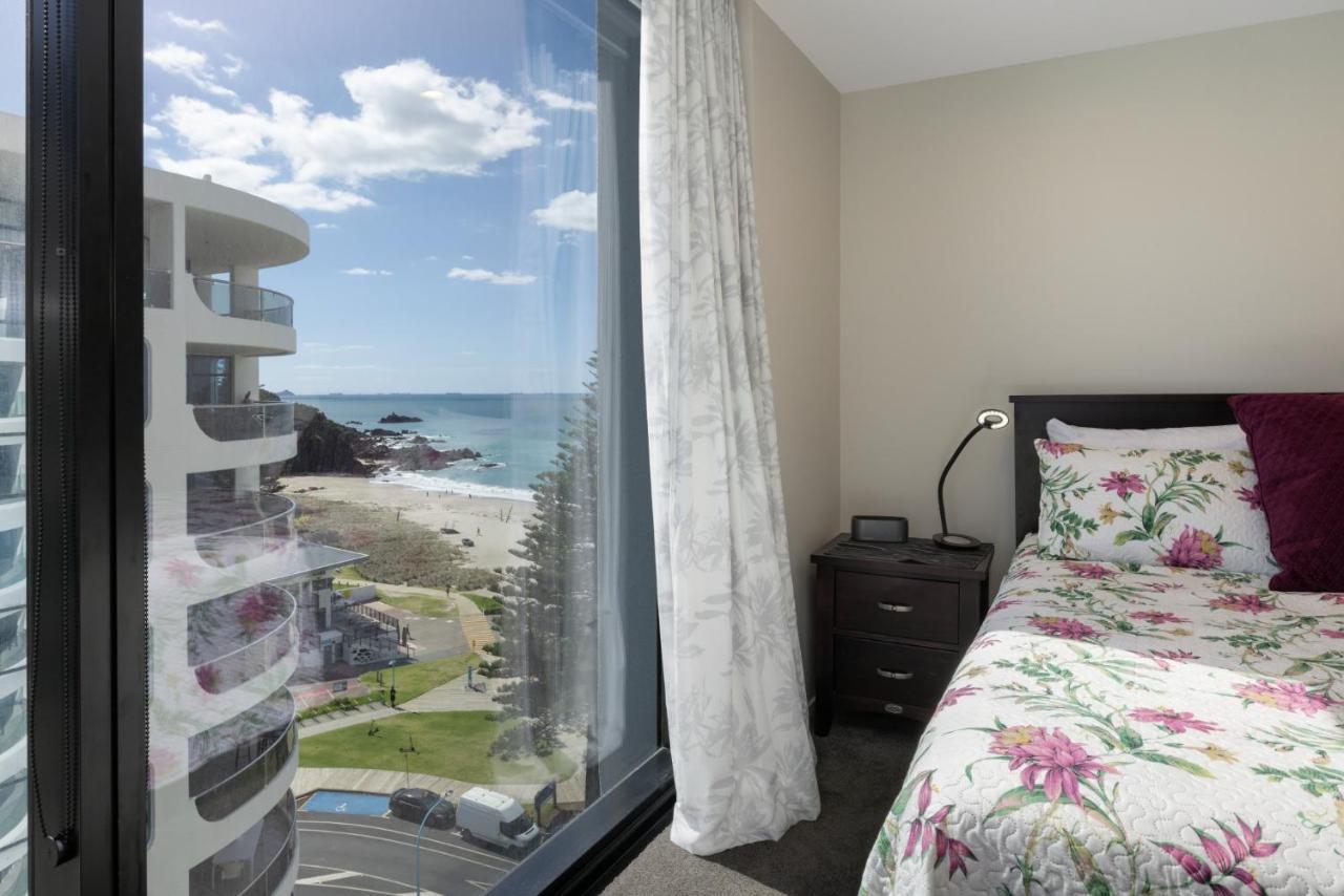 Oceanside Apartment With Iconic Views Mount Maunganui Extérieur photo