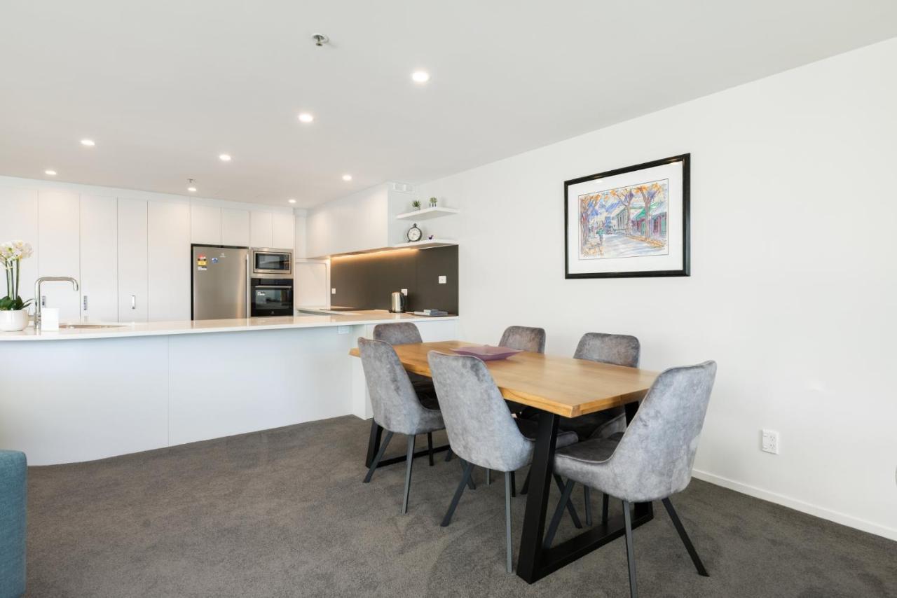 Oceanside Apartment With Iconic Views Mount Maunganui Extérieur photo
