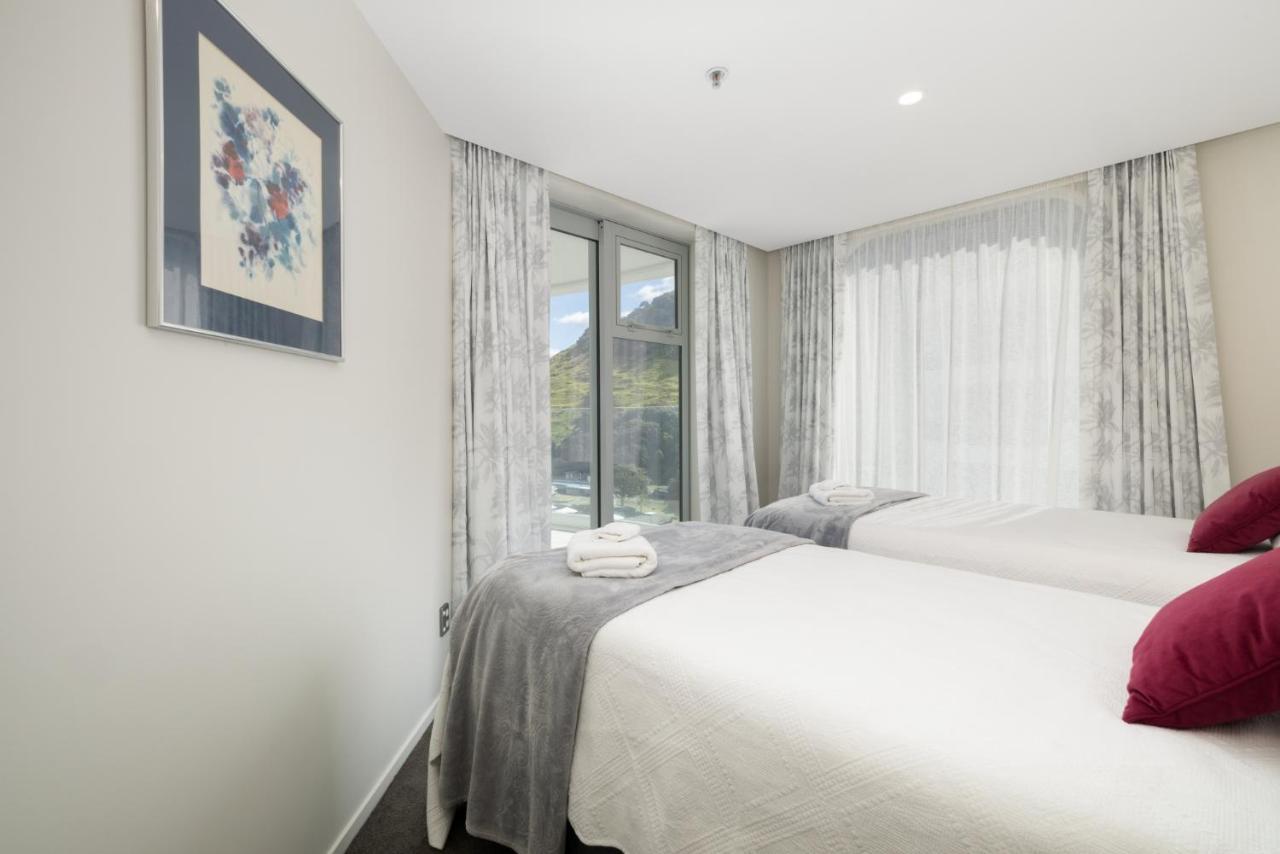 Oceanside Apartment With Iconic Views Mount Maunganui Extérieur photo